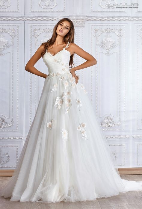 A line prinsesse brudekjole