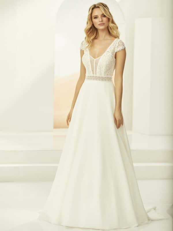 Arleta brudekjole med ærme