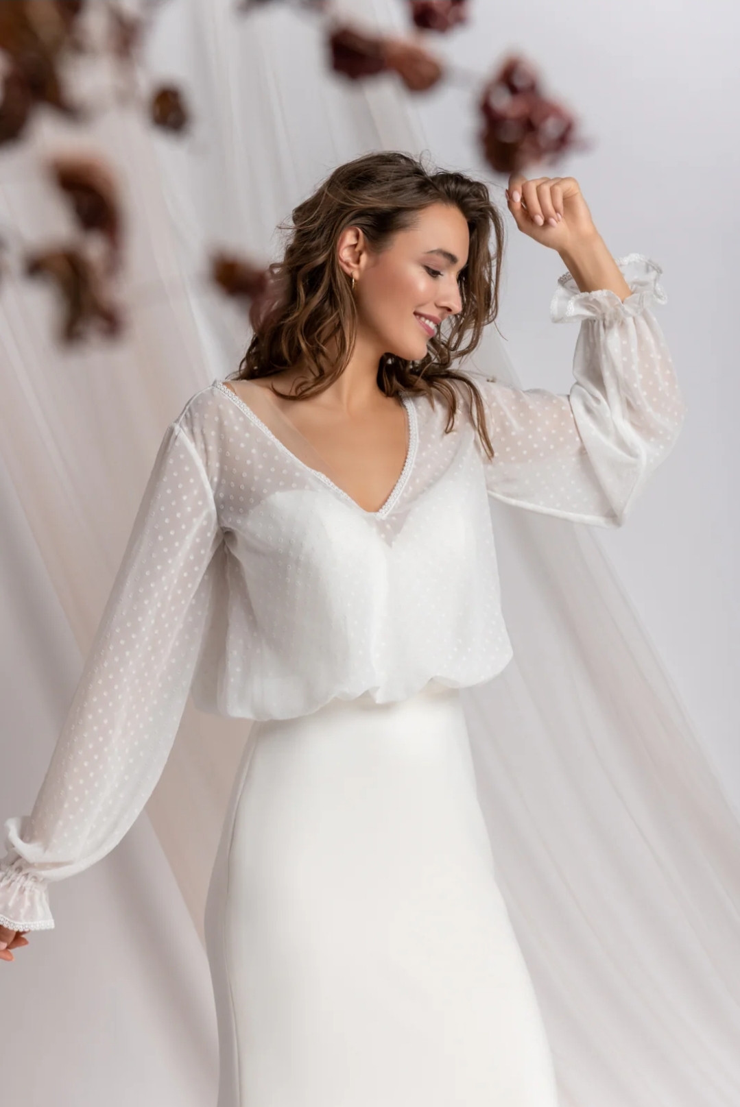 Lina Becker brudekjole med ærmer todelt