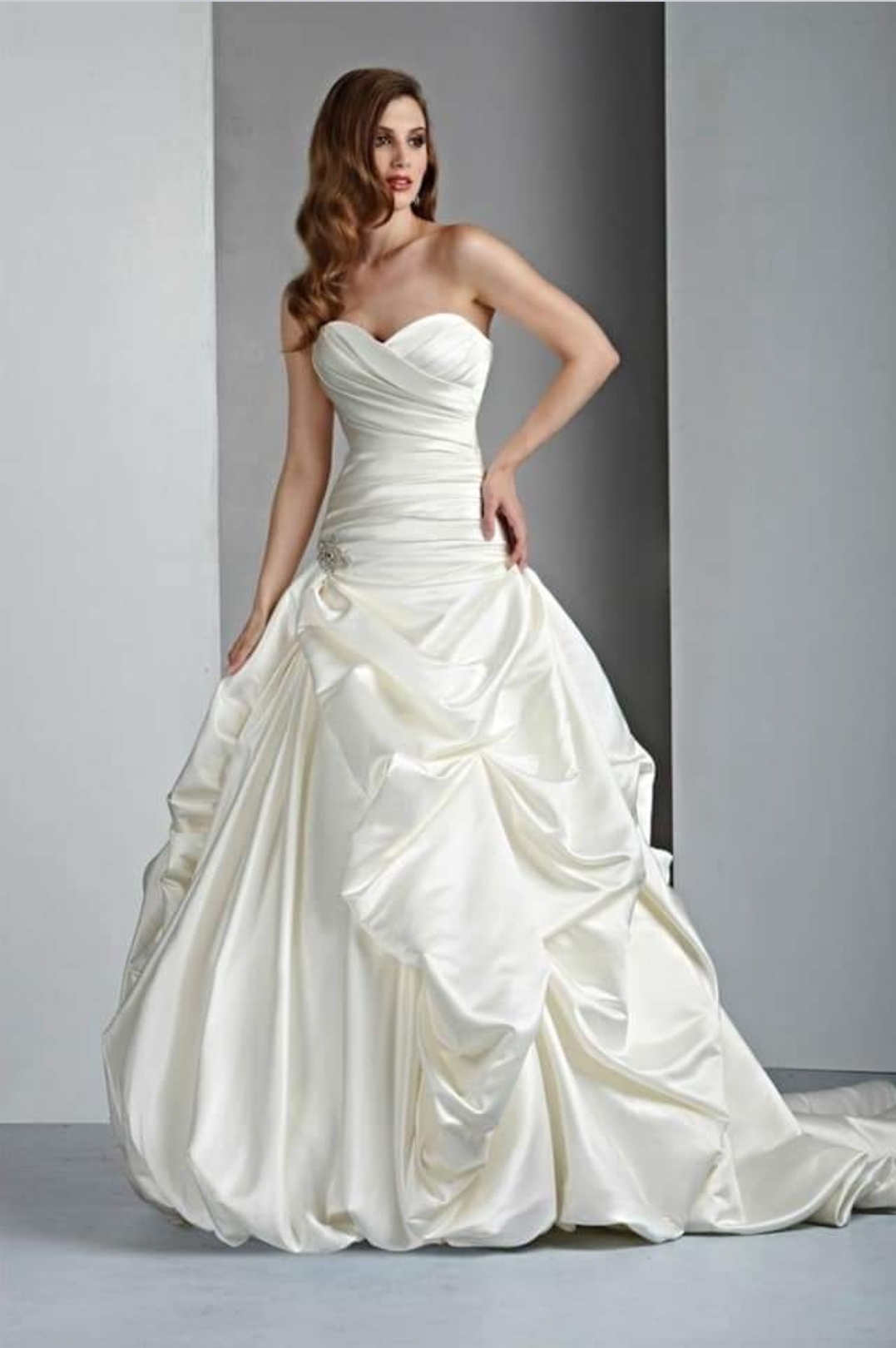 Oly fin brudekjole lille størrelse 