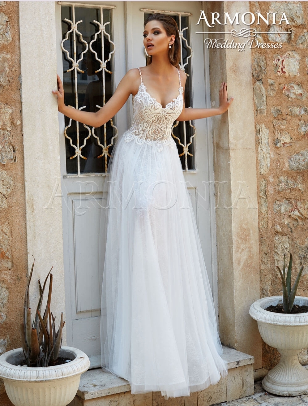 Sylphide let strand brudekjole