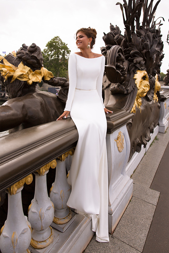 OKsana lange ærmer brudekjole